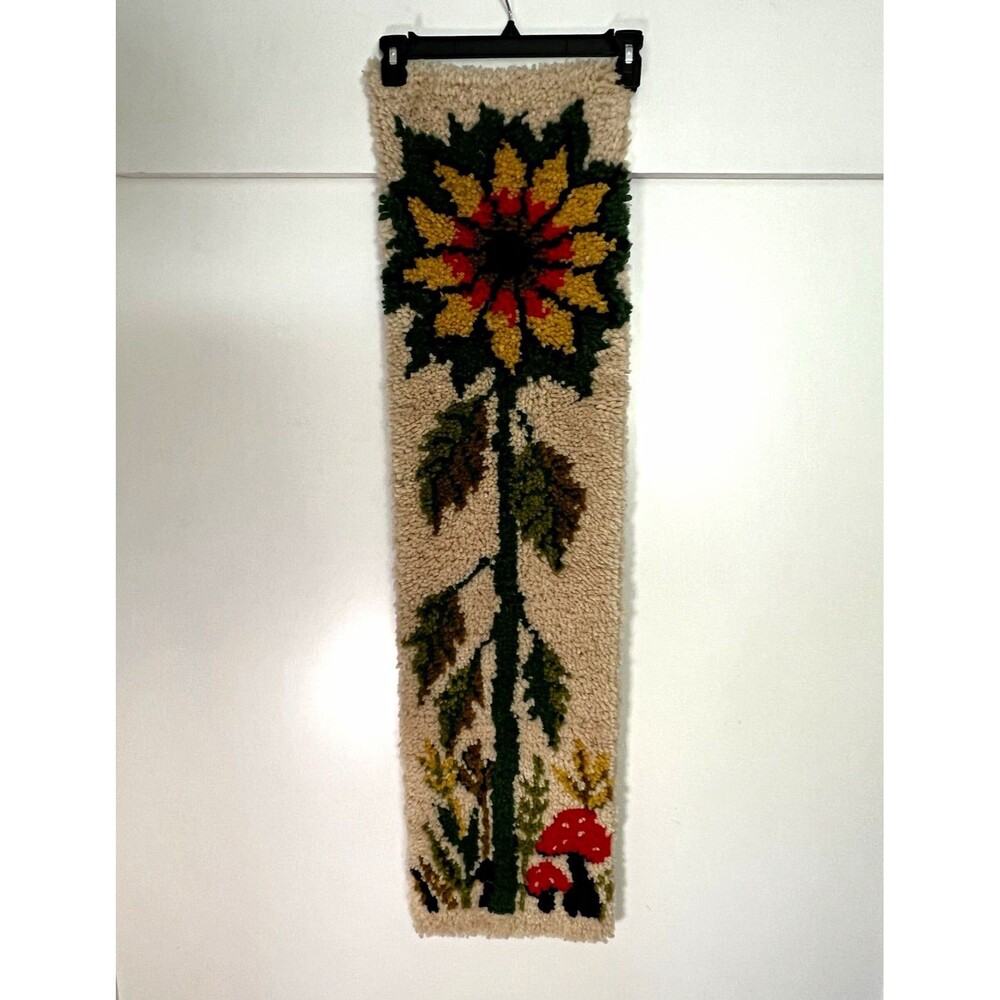 Handcrafted Latch Hook Wall Hanging Rug Panel w/ Backing Sunflower Mushroom